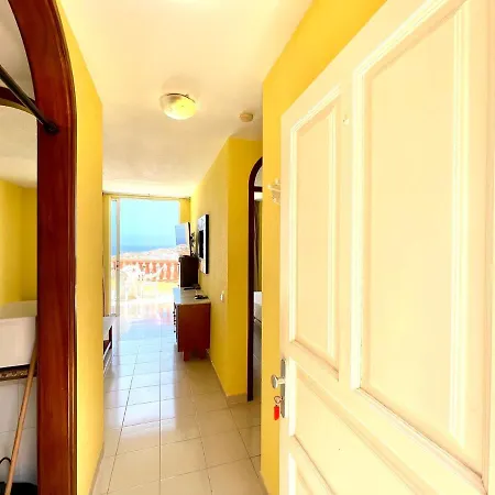Apartamento Con Free Wifi En Zonas Comunes, Piscina Compartida Y Vista, Tenerife Appartement