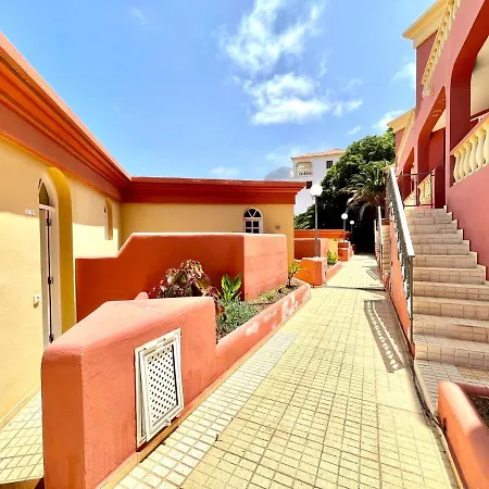 Apartamento Con Free Wifi En Zonas Comunes, Piscina Compartida Y Vista, Tenerife アデヘ
