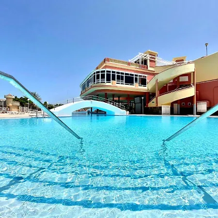 Apartamento Con Free Wifi En Zonas Comunes, Piscina Compartida Y Vista, Tenerife アパート アデヘ
